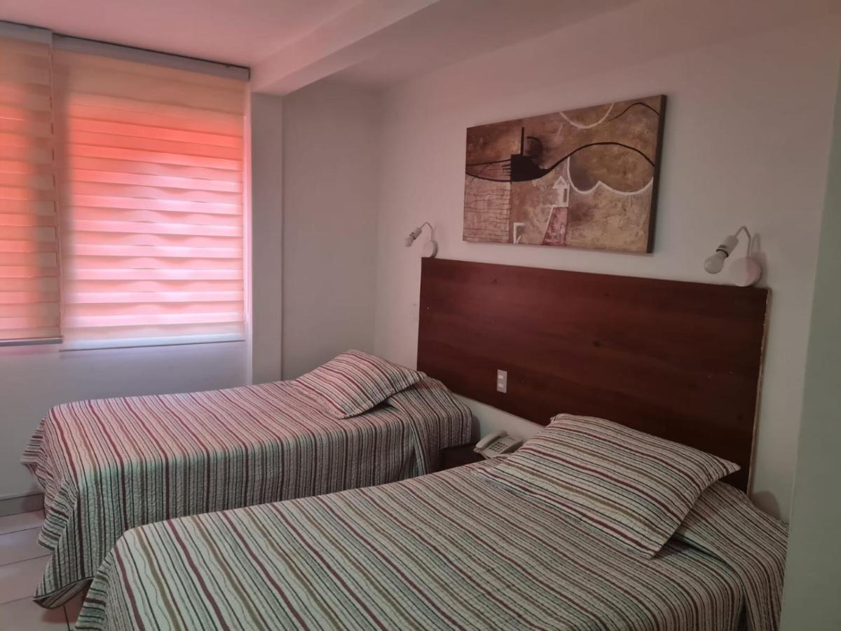 Hotel Plaza Colon Arica Extérieur photo