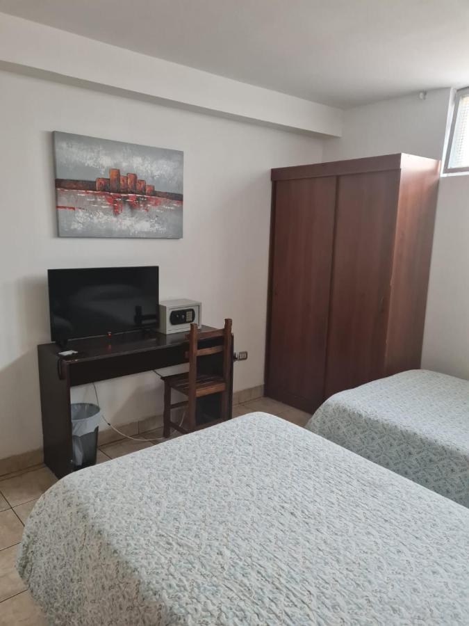 Hotel Plaza Colon Arica Extérieur photo