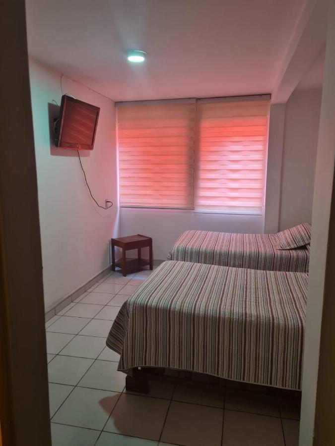 Hotel Plaza Colon Arica Extérieur photo