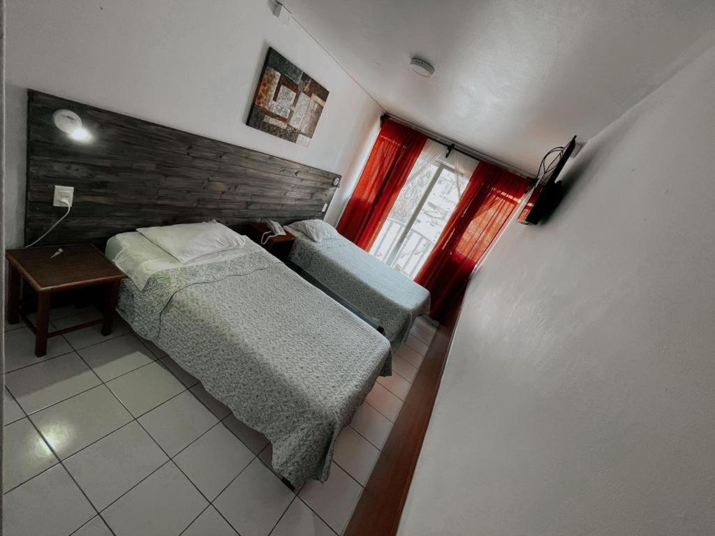 Hotel Plaza Colon Arica Extérieur photo
